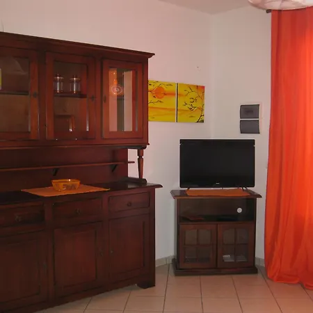 Elegante E Confortevole 아파트 *