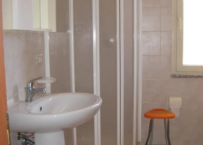 Elegante E Confortevole Daire